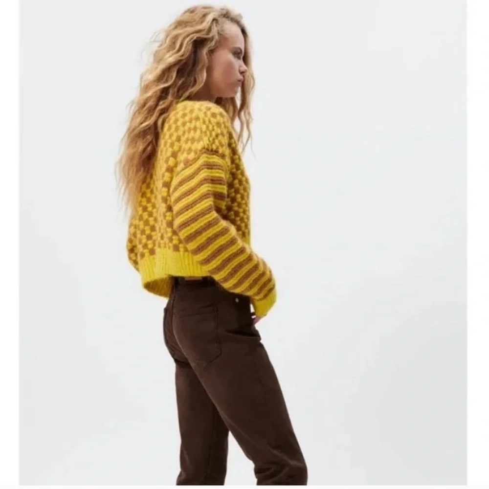 ZARA Bloggers Favorite Combination Jacquard Knit Cardigan Yellow Mustard c3. - Picture 16 of 16